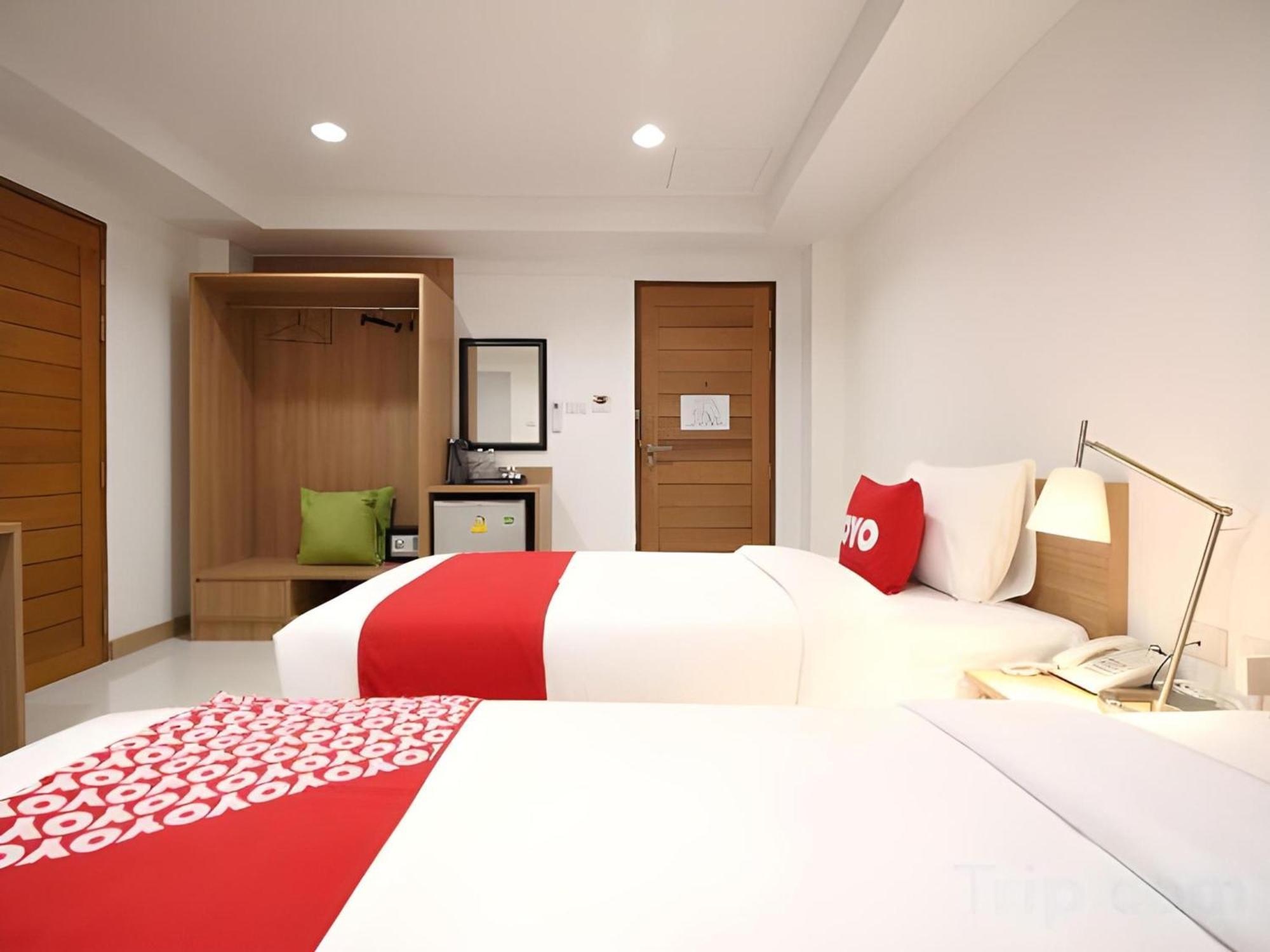 Super Oyo 483 Pannee Hotel Khaosan Bangkok Exterior photo